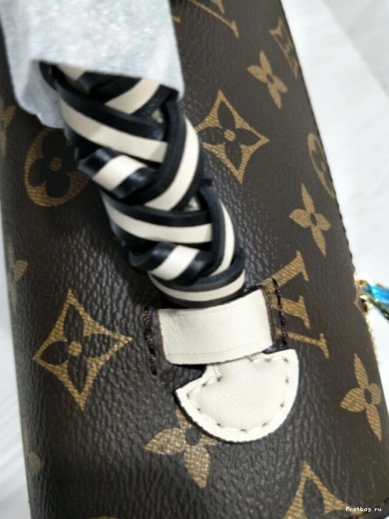 Frstbag ru METIS LOUIS POCHETTE VUITTON 0813